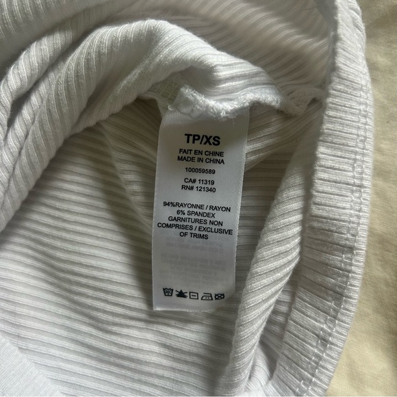 Garage Womens XS White Ribbed Crop Top - Picture 5 of 6